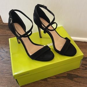 Gianni Bini Size 8.5 “Mckaria”